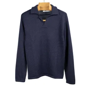 Long sleeve saddle shoulder polo in Navy blue alpaca and silk