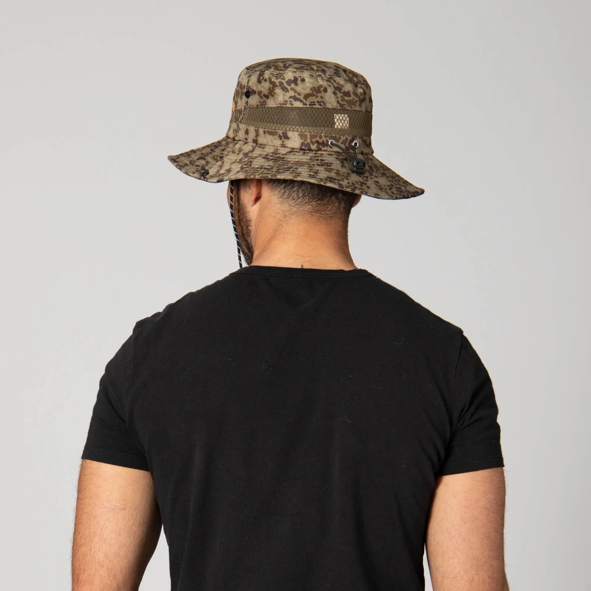 Outdoor Boonie Hat with Neck Flap and Adjustable Chin Cord