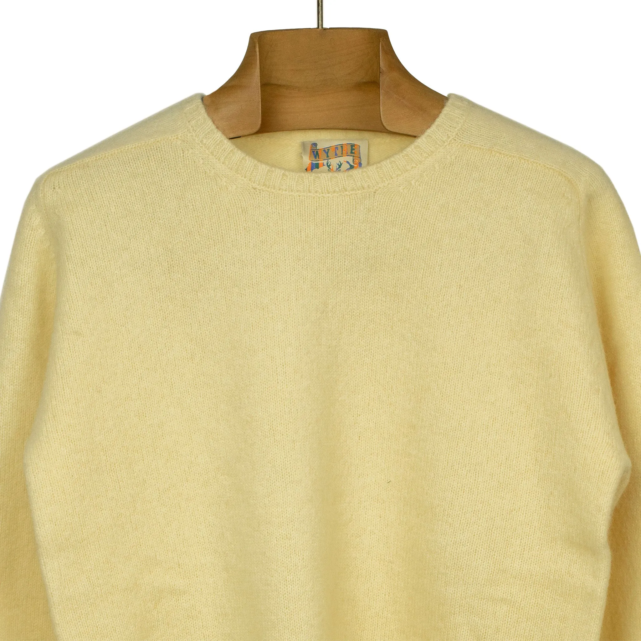 Saddle shoulder sweater in Creamptop washed shetland wool (restock)