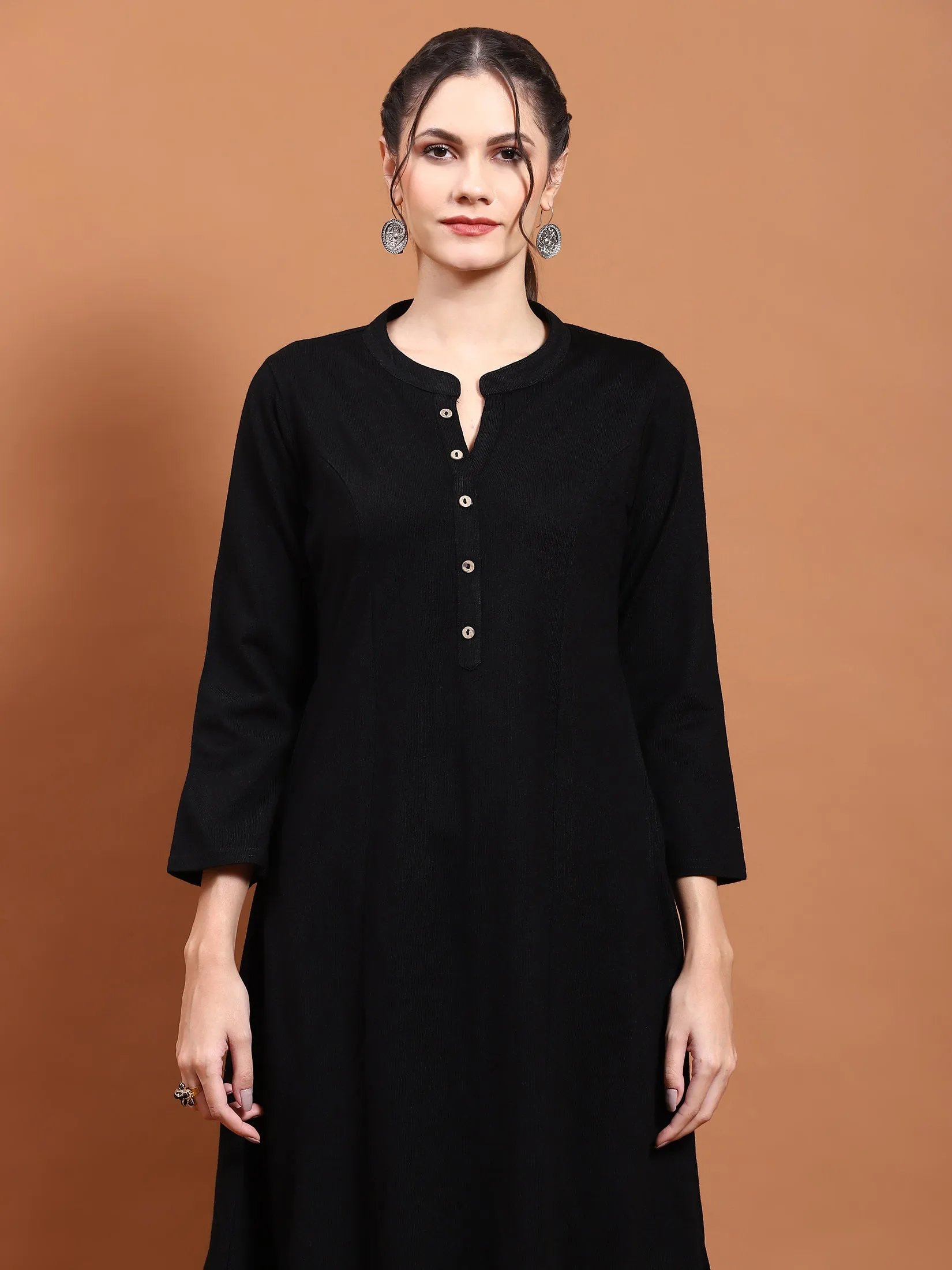 Winter Women Black Solid Kurta